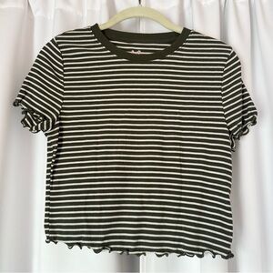 Charlotte Russe Green & White Lettuce Trim Striped T-Shirt Size Small